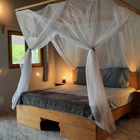 Bed and Breakfast Chez Nous Chez Vous Toubakouta Esterno foto